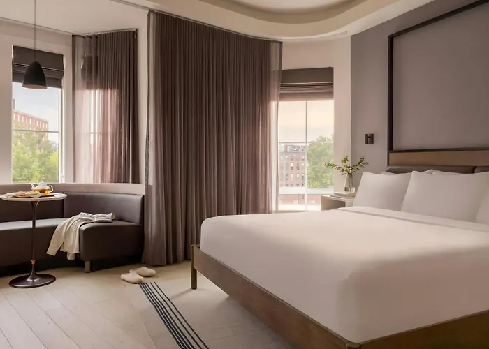 907 Main Hotel Central Square, Sonder By Marriott Bonvoy