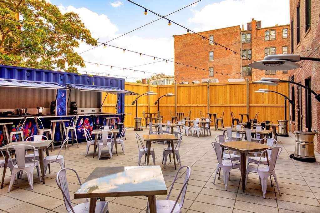 907 Main Square, Sonder By Marriott Bonvoy Hotel